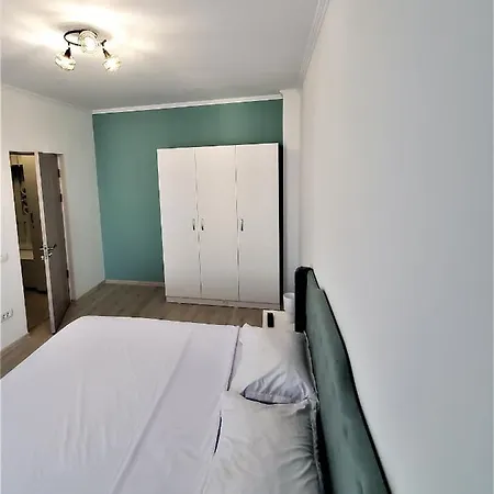 Appartement Kenza Apartel-one / Mamaia Nord *